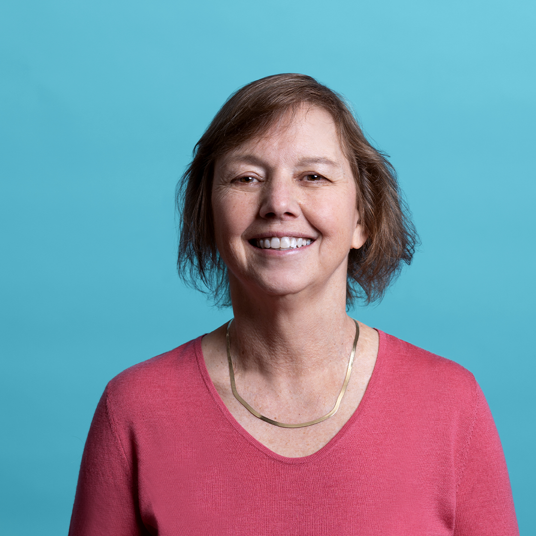 portrait of Shannon Meyer